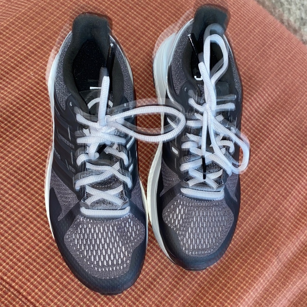 Adidas boost size 7.5 never worn